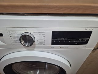 Frigorífico Combi Liebherr + Lavadora Bosch