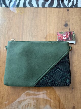 Cartera Estampado Serpiente Verde