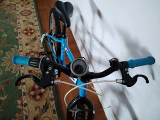 Bicicleta B'TWIN azul 7-8 años