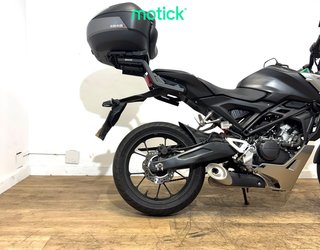 HONDA CB 125 R