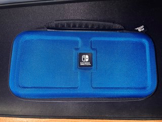 Funda oficial nintendo switch 1
