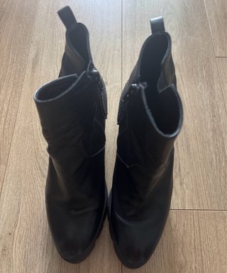 Botines de cuña alta negros