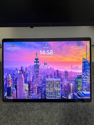 Microsoft Surface Pro 8
