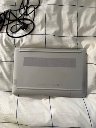HP Ryzen 7 | 16 GB RAM | 1 TB SSD Plata