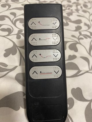 Cama Geriátrica Eléctrica con Barandillas