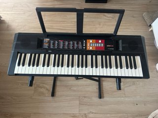 Teclado Yamaha PSR-F51