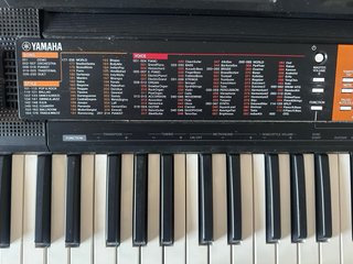 Teclado Yamaha PSR-F51