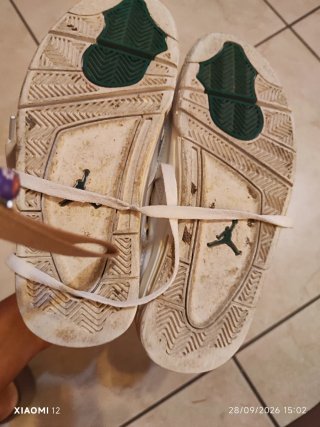 Scarpe Jordan ragazzo bianche e verdi