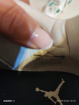 Scarpe Jordan ragazzo bianche e verdi