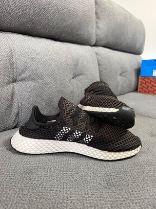 Adidas Deerupt Runner Core