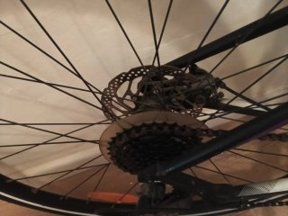 Bicicleta Scott Híbrida Ruedas Antipinchazos