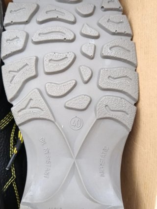 Zapatos de Seguridad Delta Plus