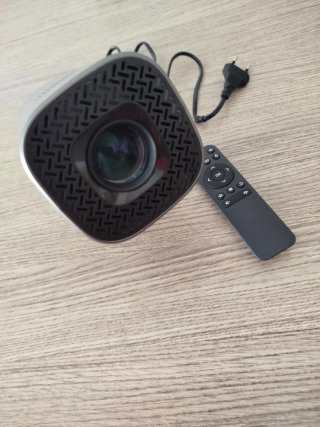 Proyector Inteligente P30 - WiFi 6 + Bluetooth