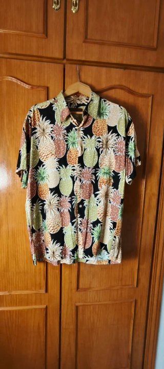 Camisa Hawaiana Piñas Multicolor