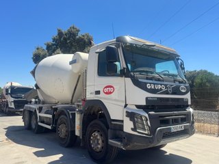 VOLVO FMX 410 HORMIGONERA 8x4