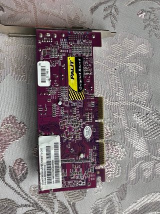 Tarjeta Gráfica NVIDIA Antigua