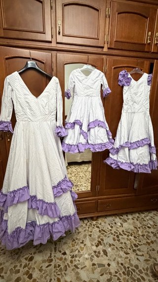 3 Trajes de Flamenca Blanco y Morado