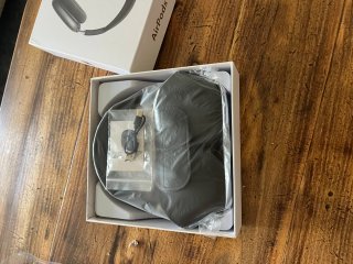 Apple AirPods Max Space Gray