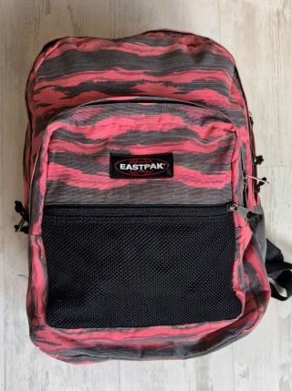 Mochila Eastpak Amplia