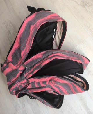 Mochila Eastpak Amplia