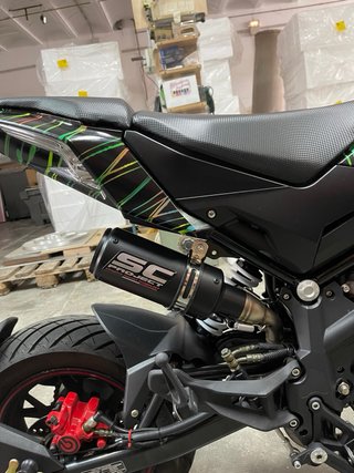 Benelli TNT 125 Negra