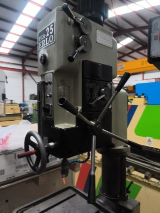 Taladro de columna Erlo TCA-25