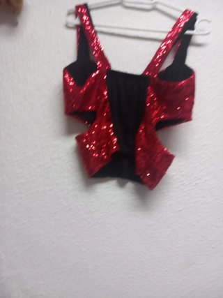 Blusa de fiesta con lentejuelas