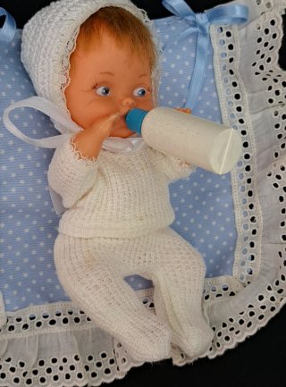 Muñeco antiguo Luchito