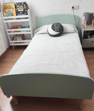 Cama infantil individual. Vendo juntas o separadas