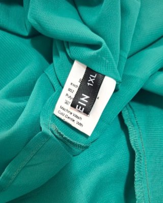 Vestido T-XL Shein con Cinturón, Color verde