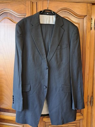 Traje Caballero Rayas Diplomáticas marca Caramelo