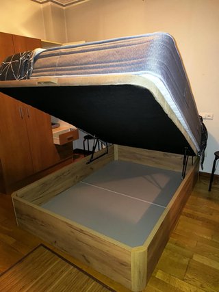 Canapé, Somier, Colchón Flex y Mesita de noche
