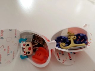 Kinder Sorpresa One Piece