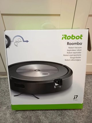 Robot Aspirador iRobot Roomba j7 (j715840)