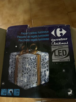 Paquete de Regalo Luminoso LED Carrefour