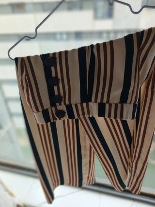 Pantalón ancho rayas beige y marrón