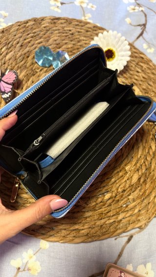 Cartera Monedero Azul con Lunares Blancos