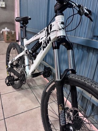 Bicicleta de Descenso KTM Caliber 38