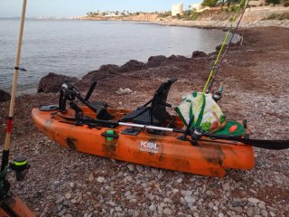 Kayak de Pedales para Pesca