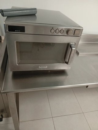 Microondas Industrial Panasonic