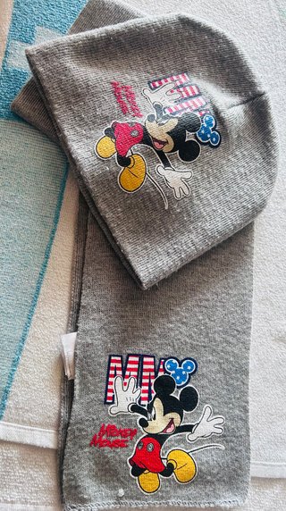 Set de Gorro y Bufanda Mickey Mouse