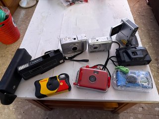 Set di 8 Fotocamere e Videocamere