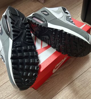 Zapatillas Nike Air Max 90 nuevas en caja