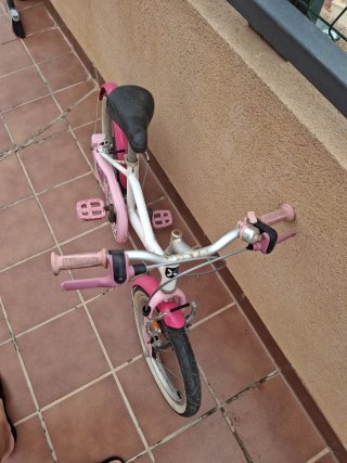 Bicicleta Infantil B'Twin Rosa y Blanca