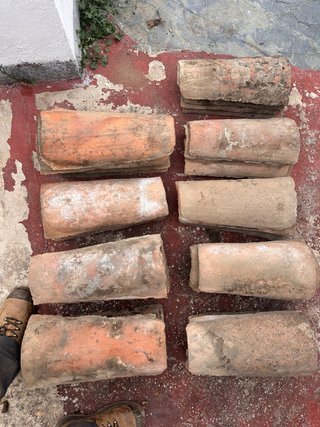 Lote tejas antiguas barro tipo árabe