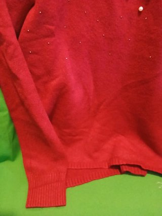 Jersey Rojo oscuro con Perlas Talla M