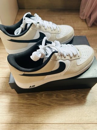 Nike Air Force 1 '07 LV8