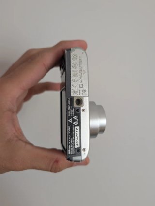 Nikon Coolpix S3700 Wi-Fi 20.1 MP