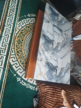Mesa de Salón con Acabado en Mármol