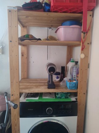 Estantería para lavadora de madera